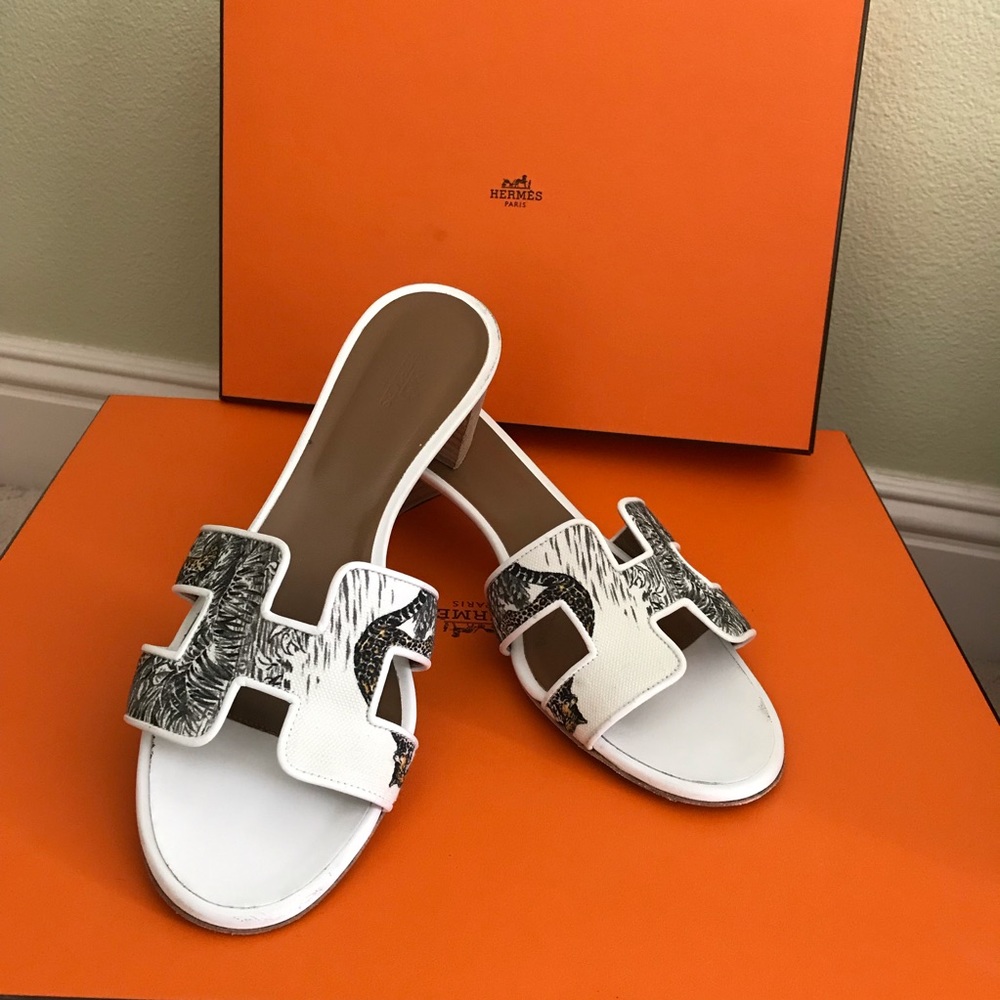 HERMES leopard  white Oran sandal . Size 40